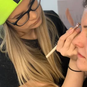 obuka za šminkera 1 mesec akademija besos